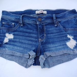 Hollister California Women Shorts ..Size 7/28